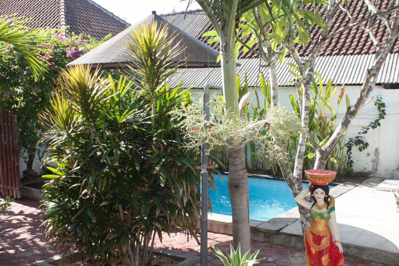 Pantai Bungalow Lembongan Island Buitenkant foto