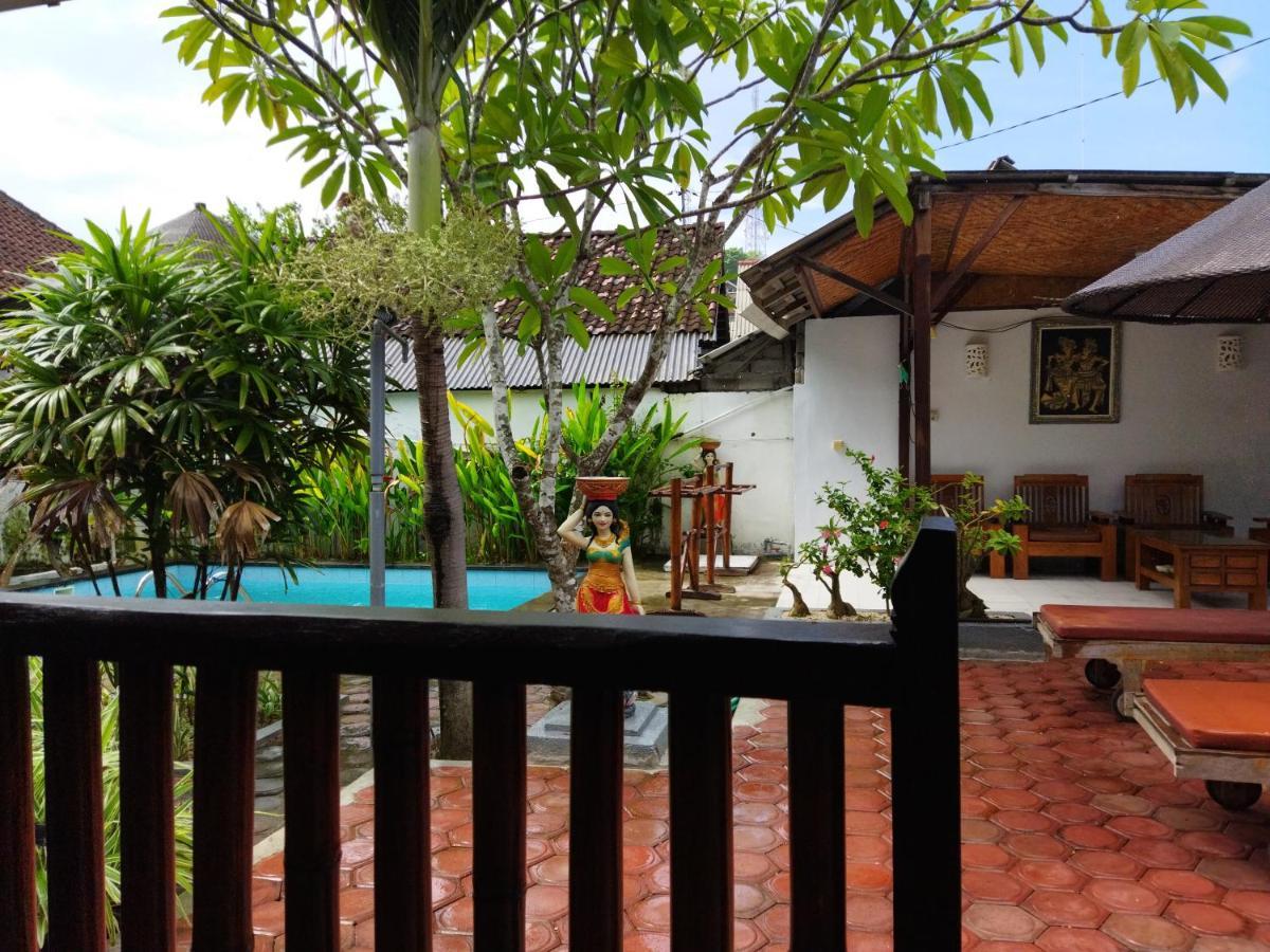 Pantai Bungalow Lembongan Island Buitenkant foto