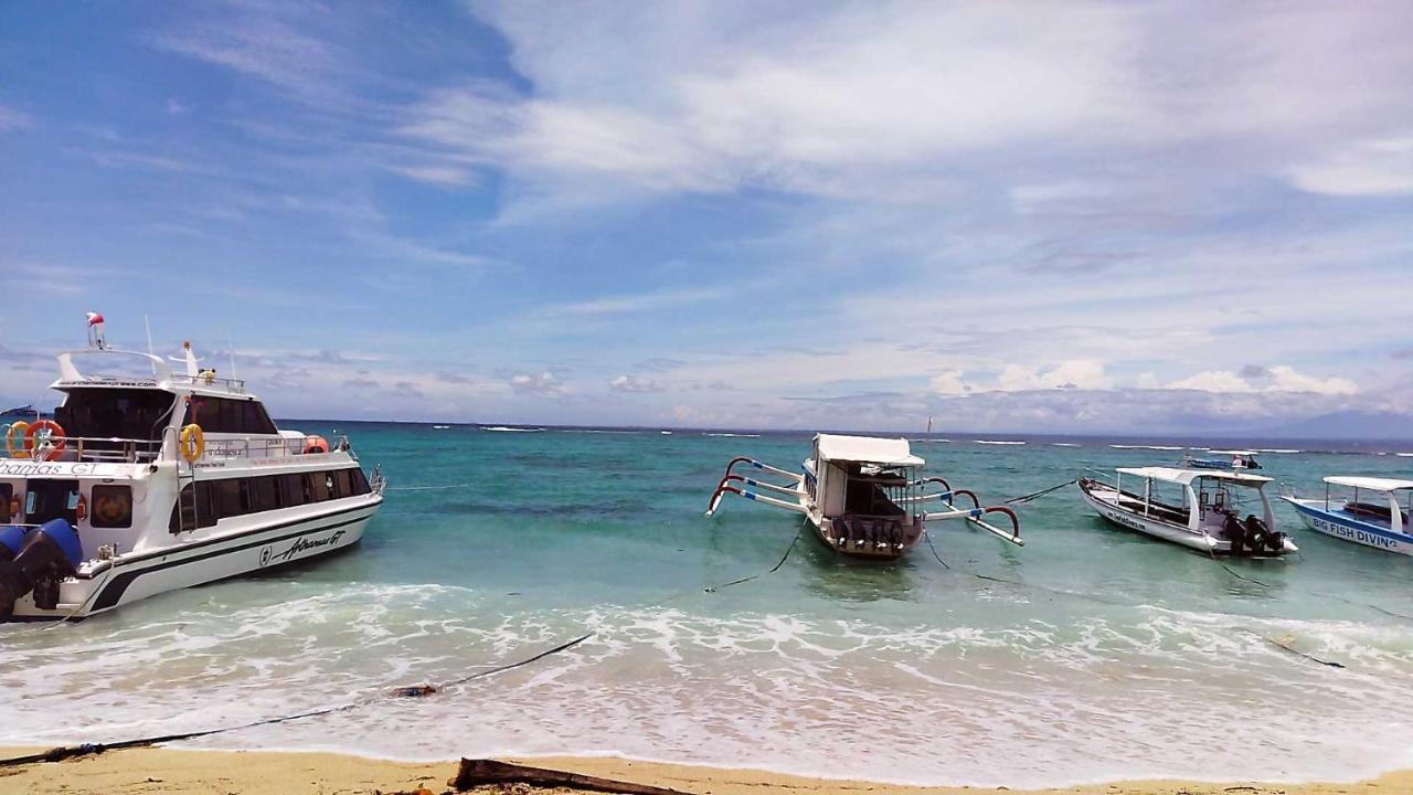 Pantai Bungalow Lembongan Island Buitenkant foto