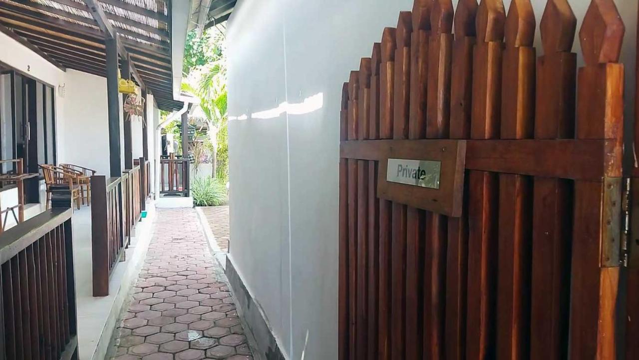 Pantai Bungalow Lembongan Island Buitenkant foto