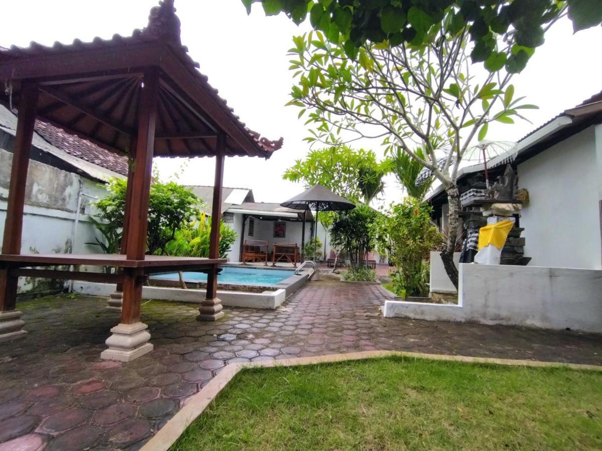 Pantai Bungalow Lembongan Island Buitenkant foto