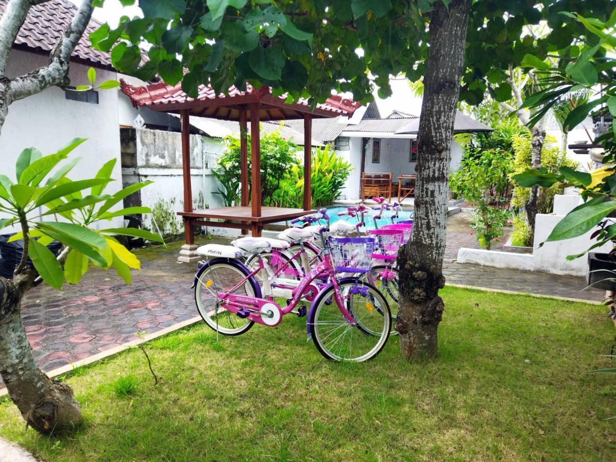 Pantai Bungalow Lembongan Island Buitenkant foto