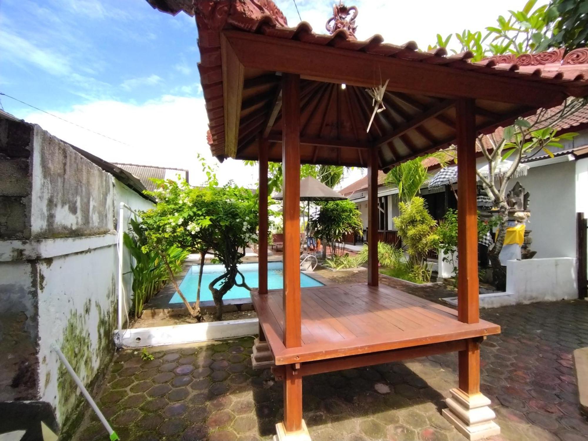 Pantai Bungalow Lembongan Island Buitenkant foto