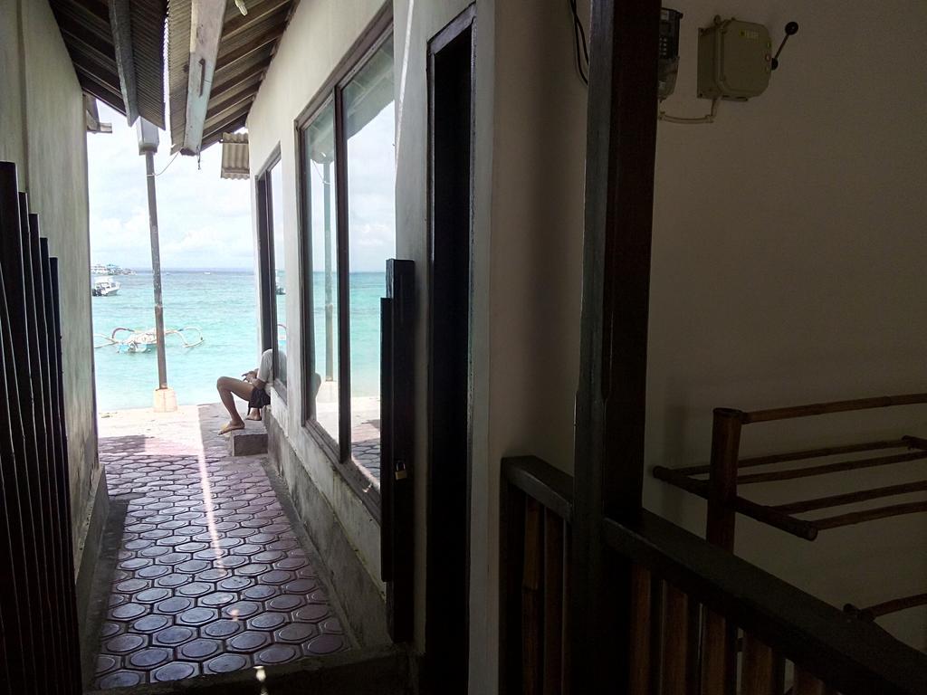 Pantai Bungalow Lembongan Island Buitenkant foto