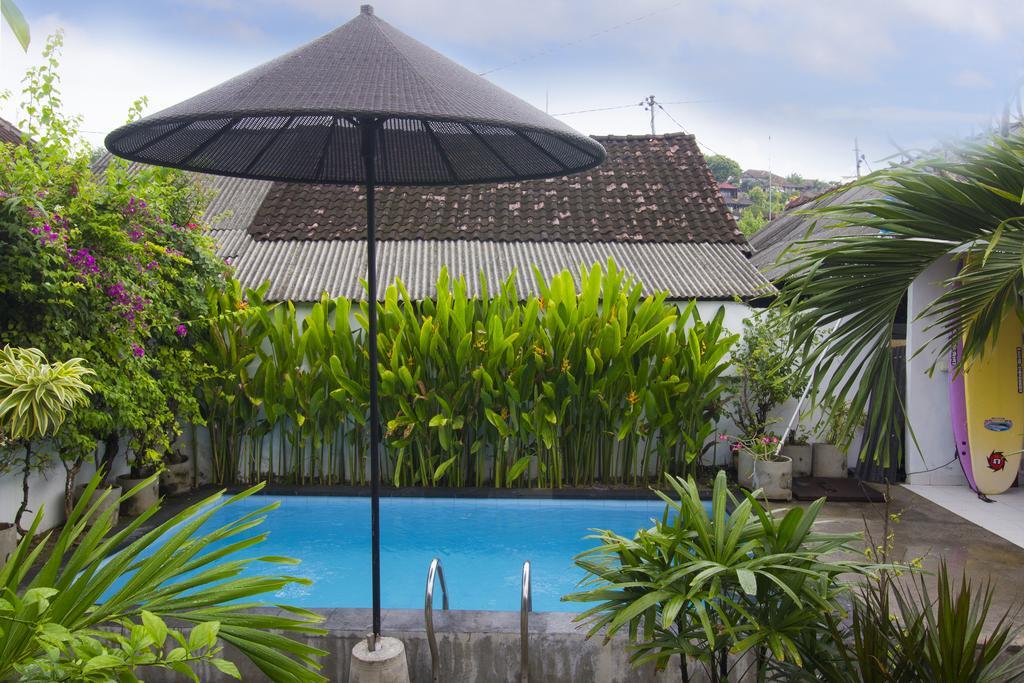 Pantai Bungalow Lembongan Island Buitenkant foto