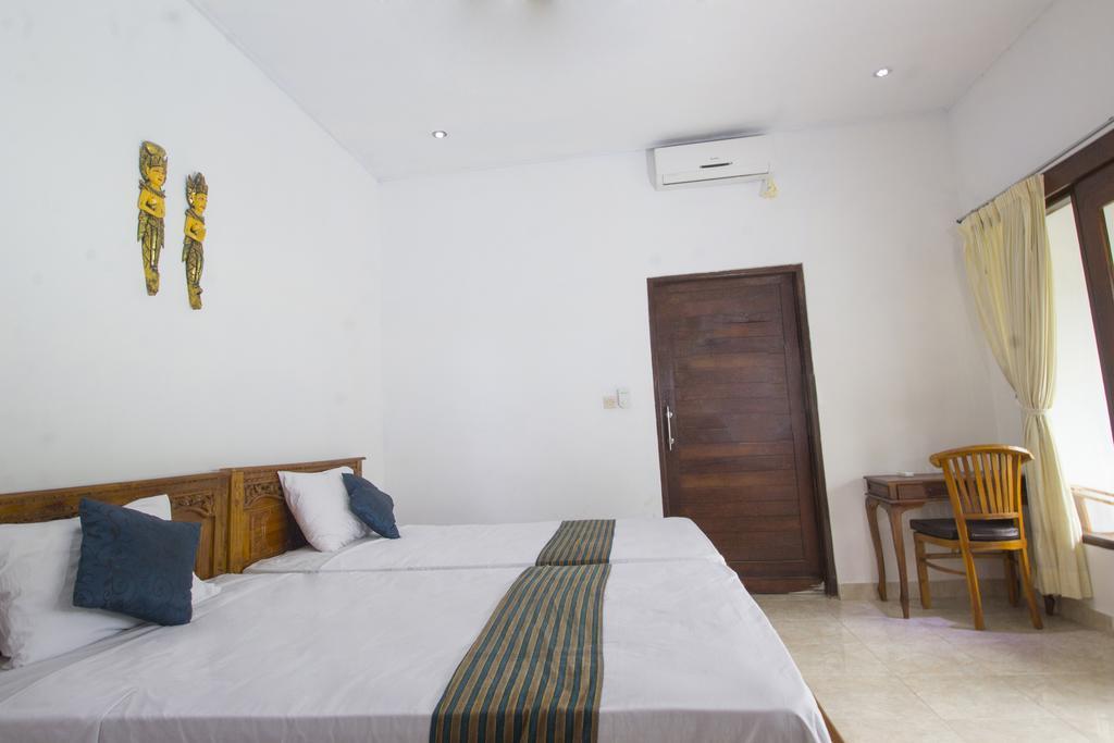 Pantai Bungalow Lembongan Island Buitenkant foto